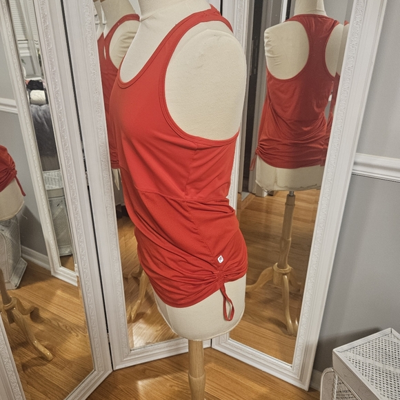 Fabletics Red Athletic Tank Top with Cinch Size M - Picture 2 of 5